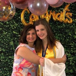 Meet your Posher, Suzanne